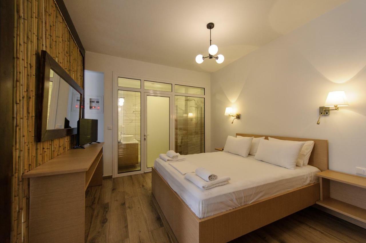 Status Luxury Apartments And Penthouse Parga Exterior photo